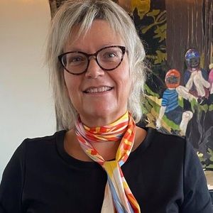 Meet your Posher, Caroline